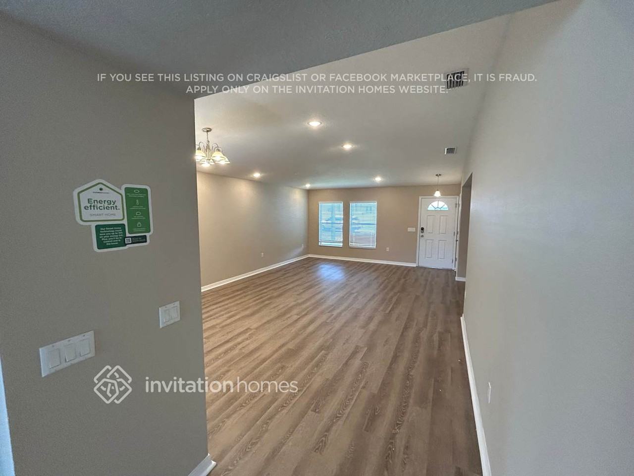 2470 Brownwood Dr - Photo 3 of 9