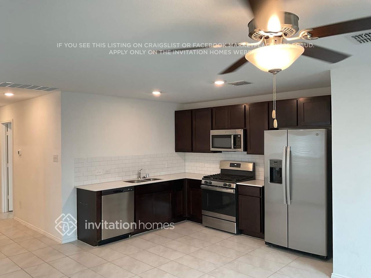 3020 Wallace Wells Ct - Photo 5 of 12