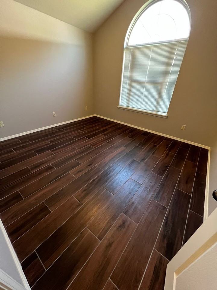 1524 N 24th St - Photo 4 of 14