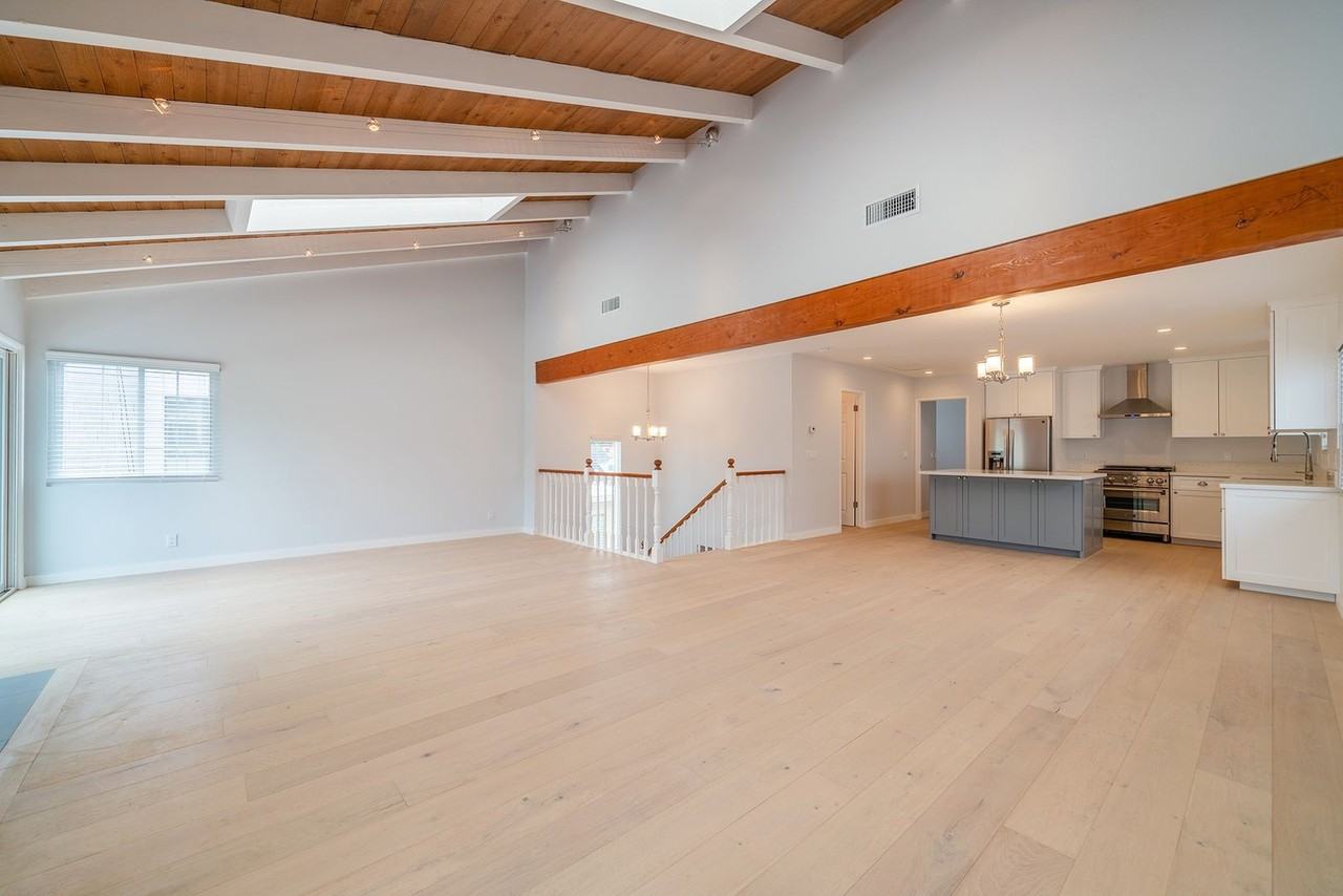 613 N Valley Dr - Photo 5 of 35