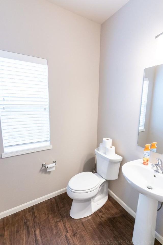 6142 Pine Ridge Way - Photo 4 of 33