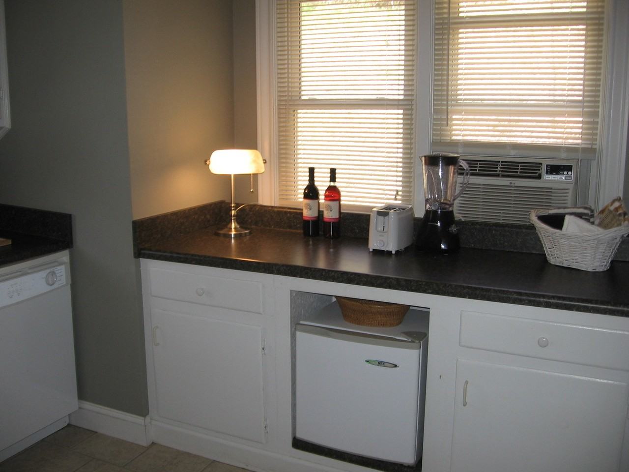 767 Ledbetter Rd - Photo 3 of 11