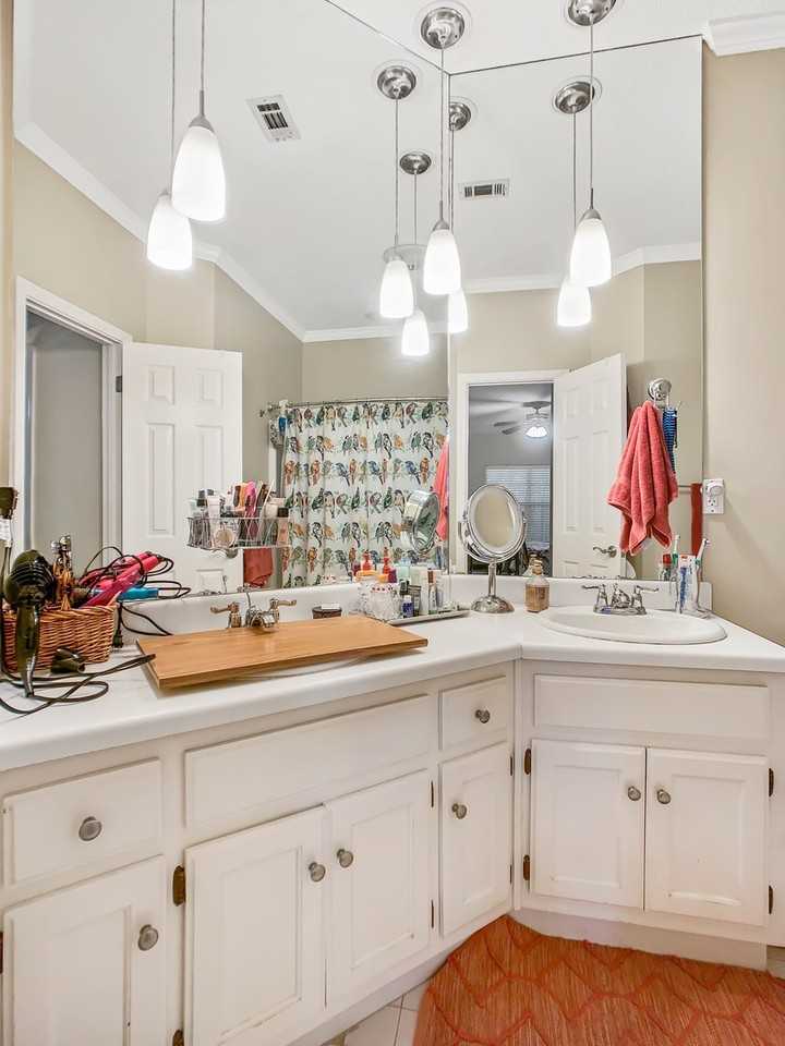 5 Thornbury - Photo 5 of 6