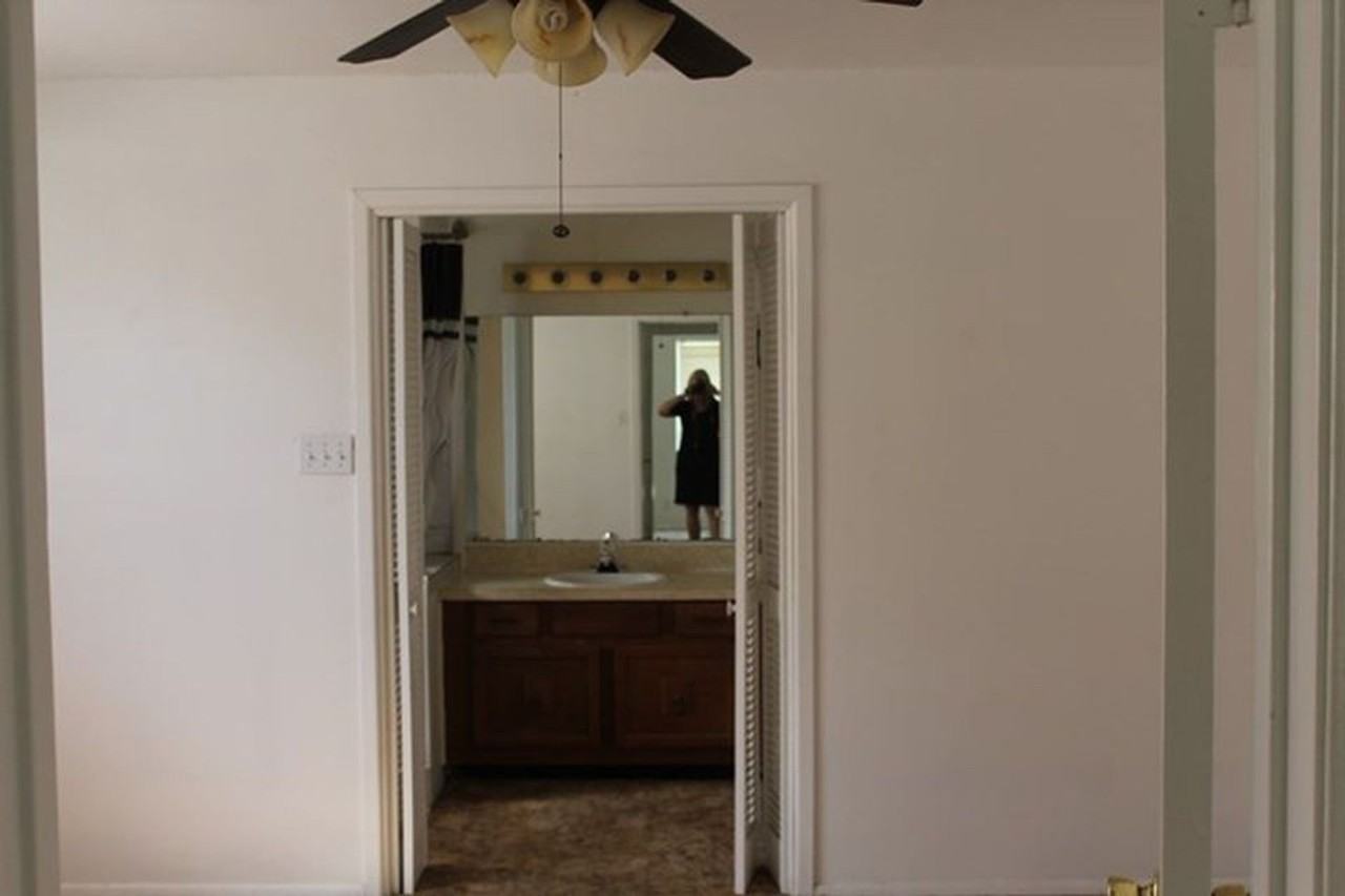 8631 Holiday Dr - Photo 4 of 4