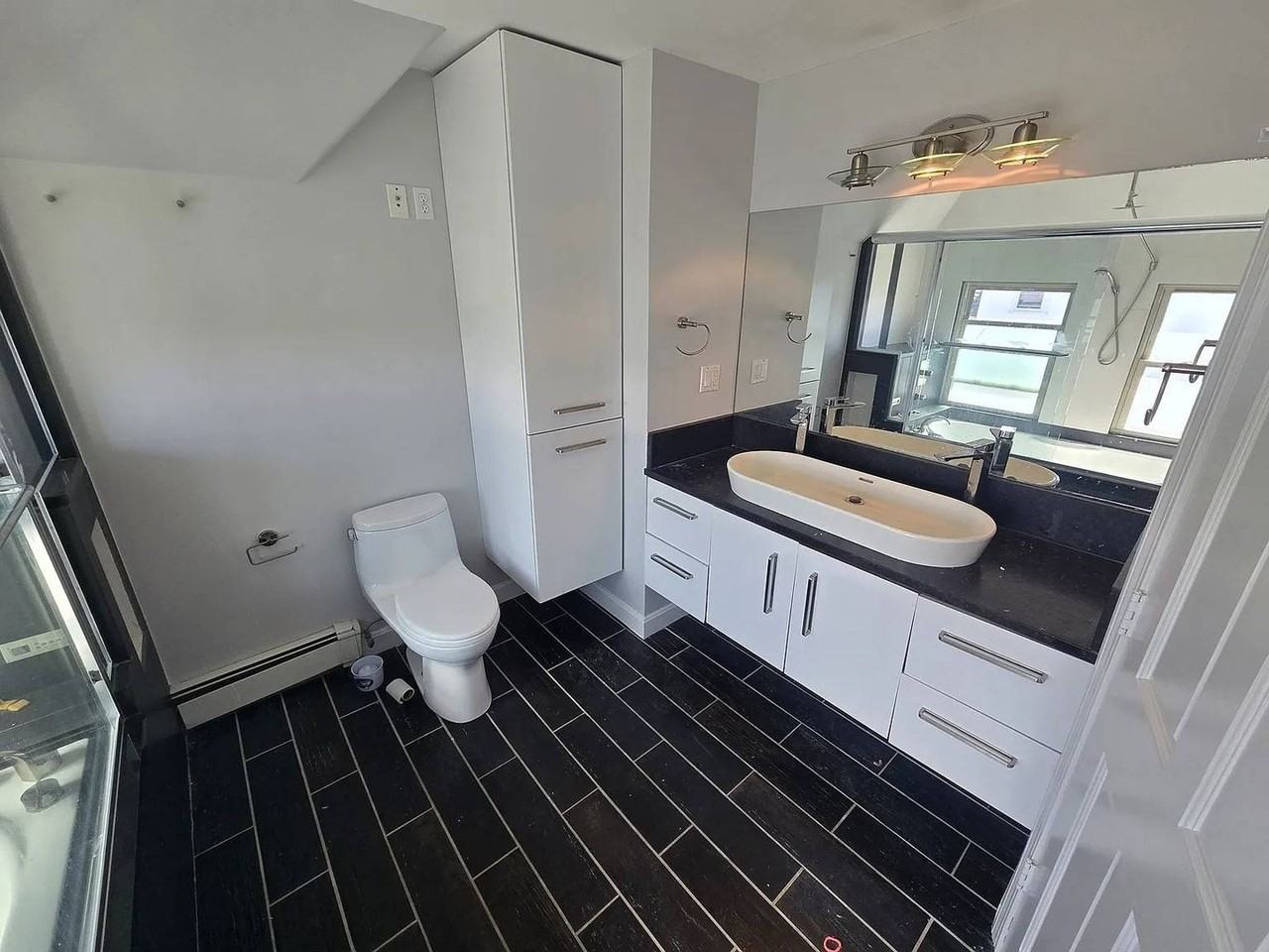 23 Bentley St - Photo 3 of 24