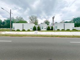 featured image of 700 W Upshur Ave