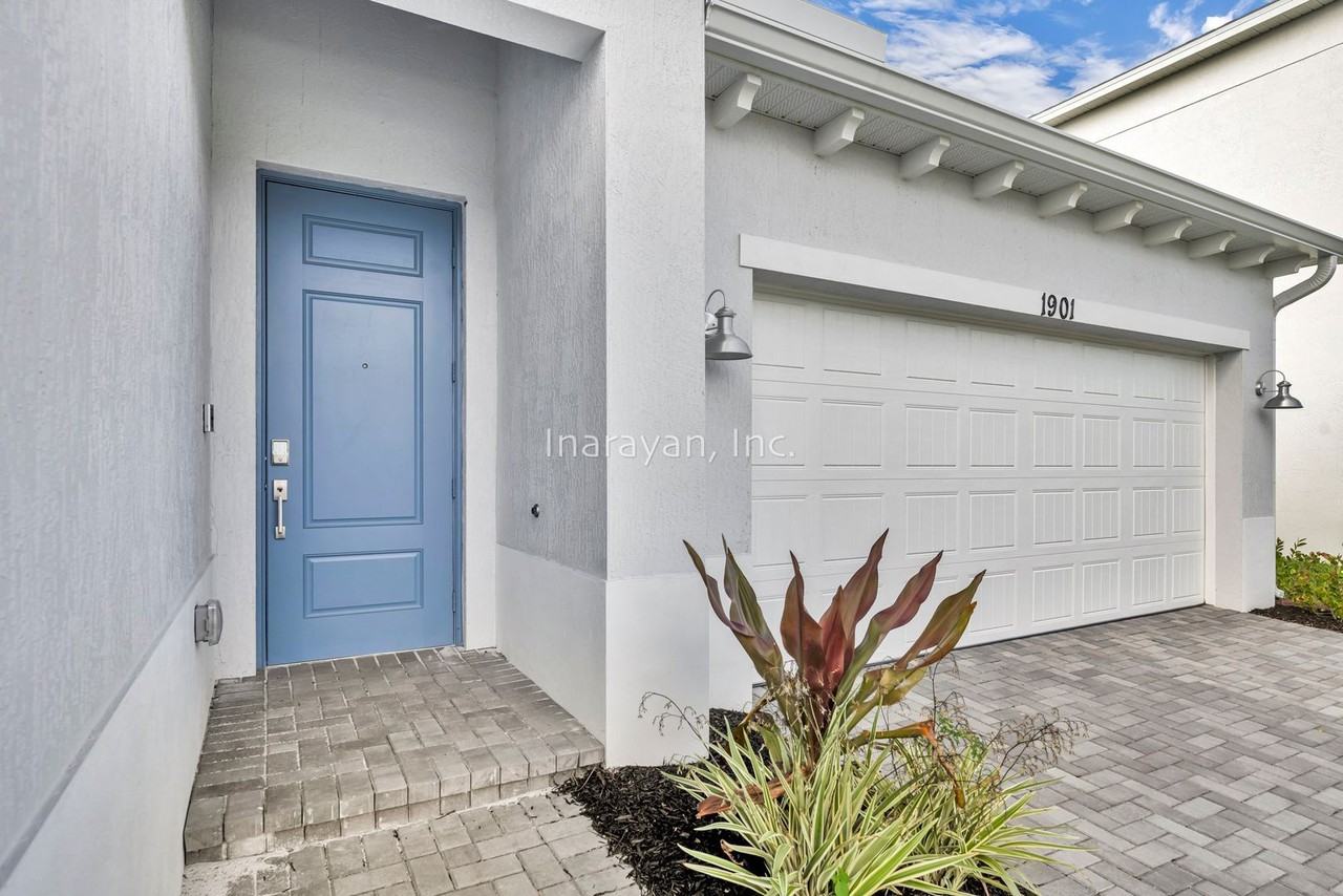 1901 Marigold Trl Nw - Photo 2 of 15