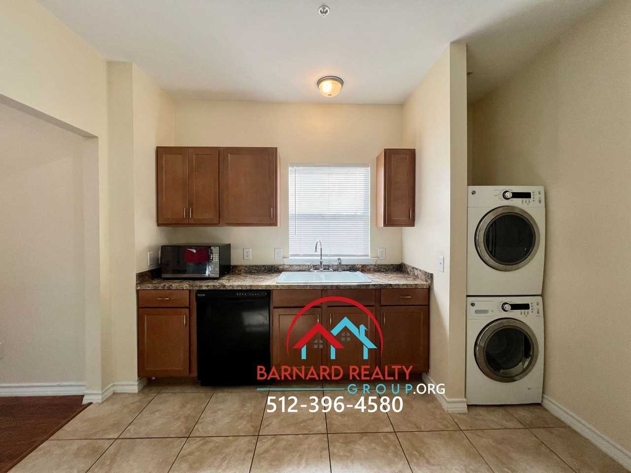 520 S Lbj Dr - Photo 4 of 16