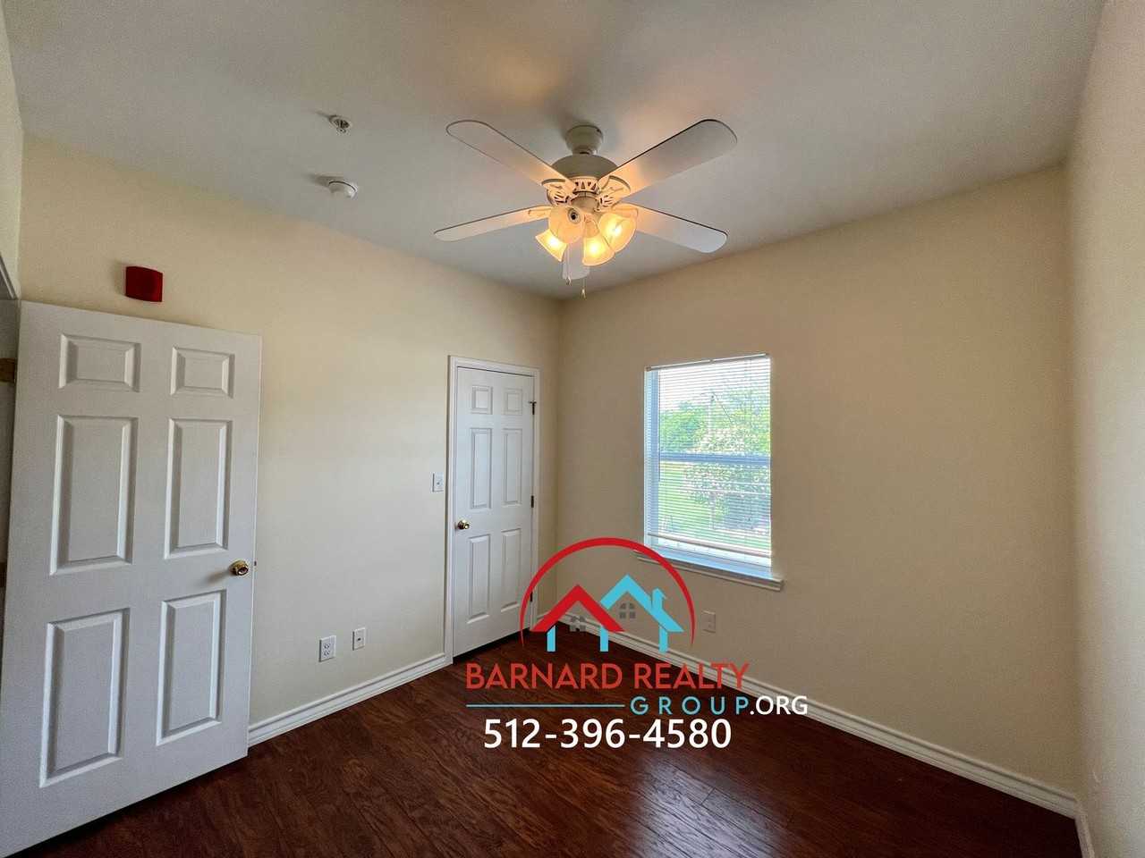 520 S Lbj Dr - Photo 6 of 16