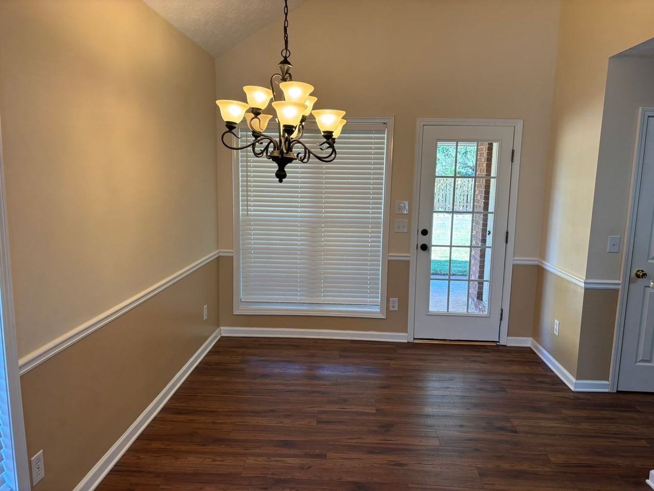 616 Sonoma Ct - Photo 4 of 18
