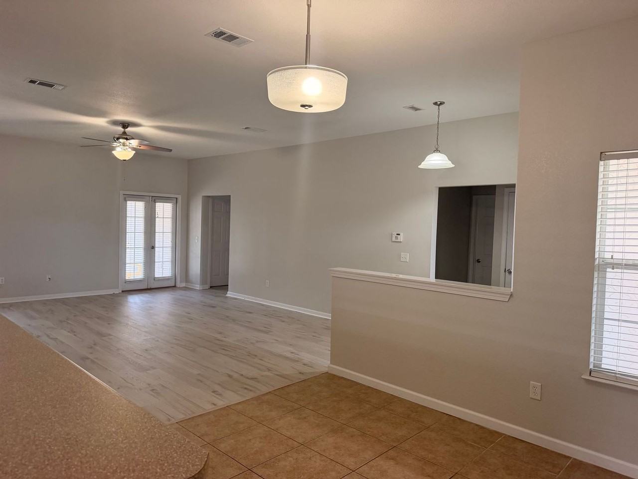 3545 Azalea Way - Photo 4 of 17