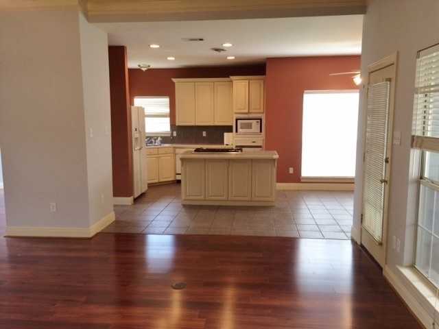 850 Troutbeck Dr - Photo 5 of 15