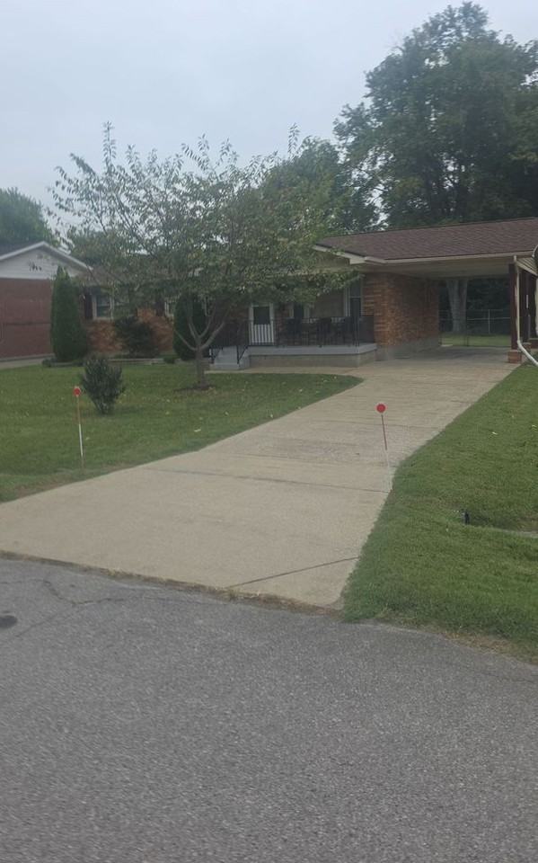 6805 Creston Dr - Photo 2 of 15