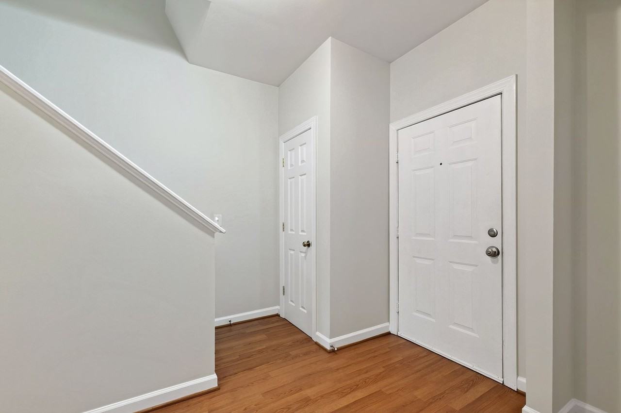 2604 Broad Oaks Pl - Photo 6 of 38