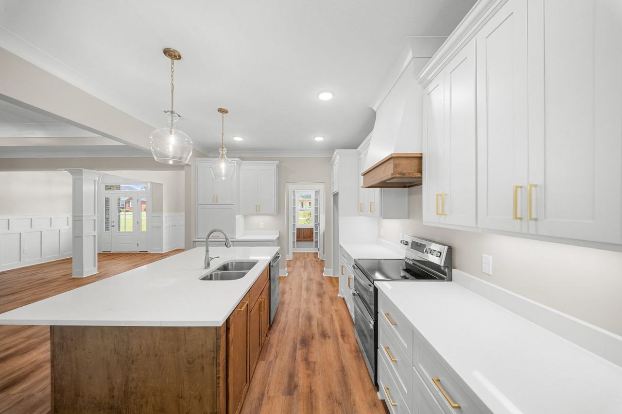 12 Wysteria Ln - Photo 3 of 40