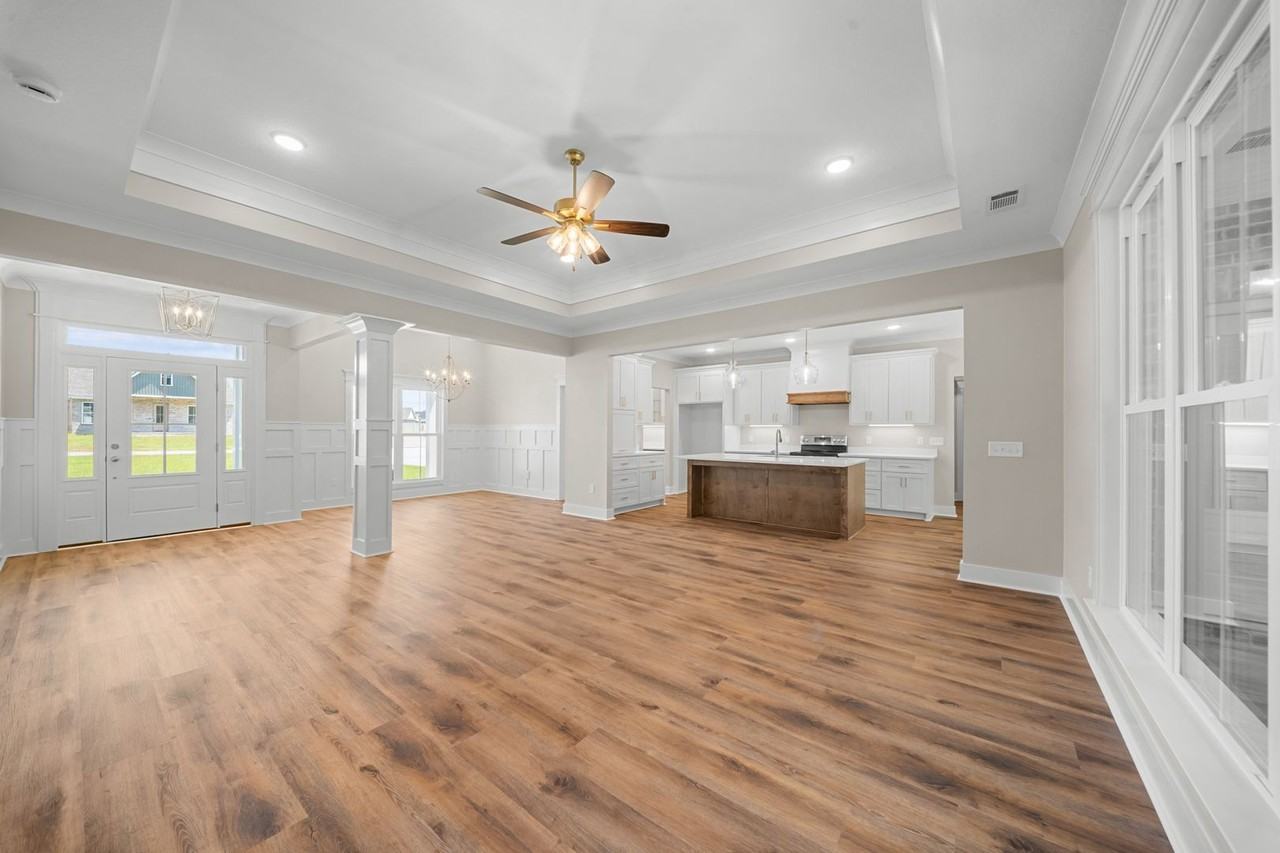 12 Wysteria Ln - Photo 7 of 40