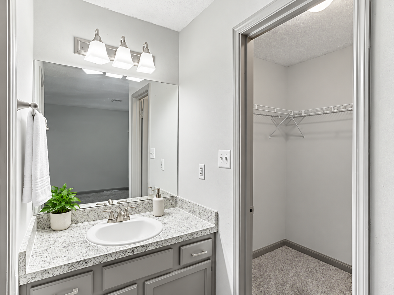 Faris Residences Smyrna - Photo 5 of 19