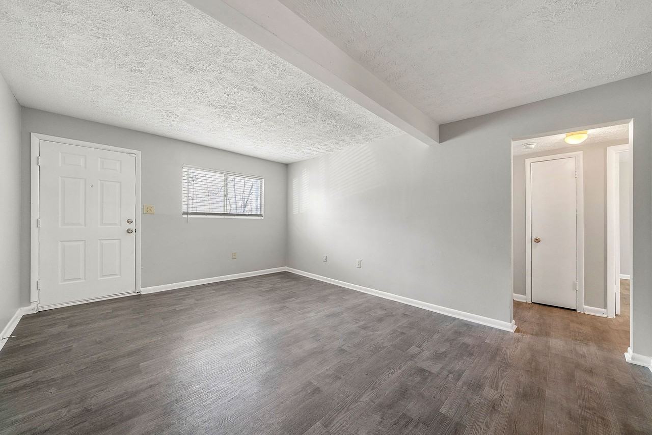 Balfour Forest Apartments - Photo 4 of 21