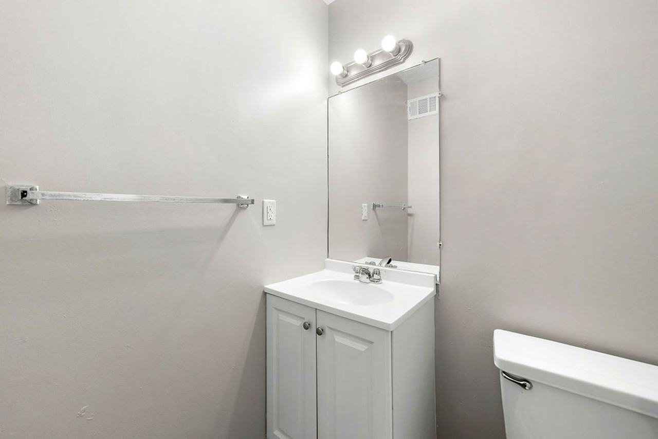Bradford Gwinnett Apartments & Townhomes - Photo 7 of 50