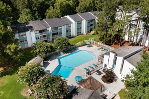 featured image of 2935 Old Concord Rd Se