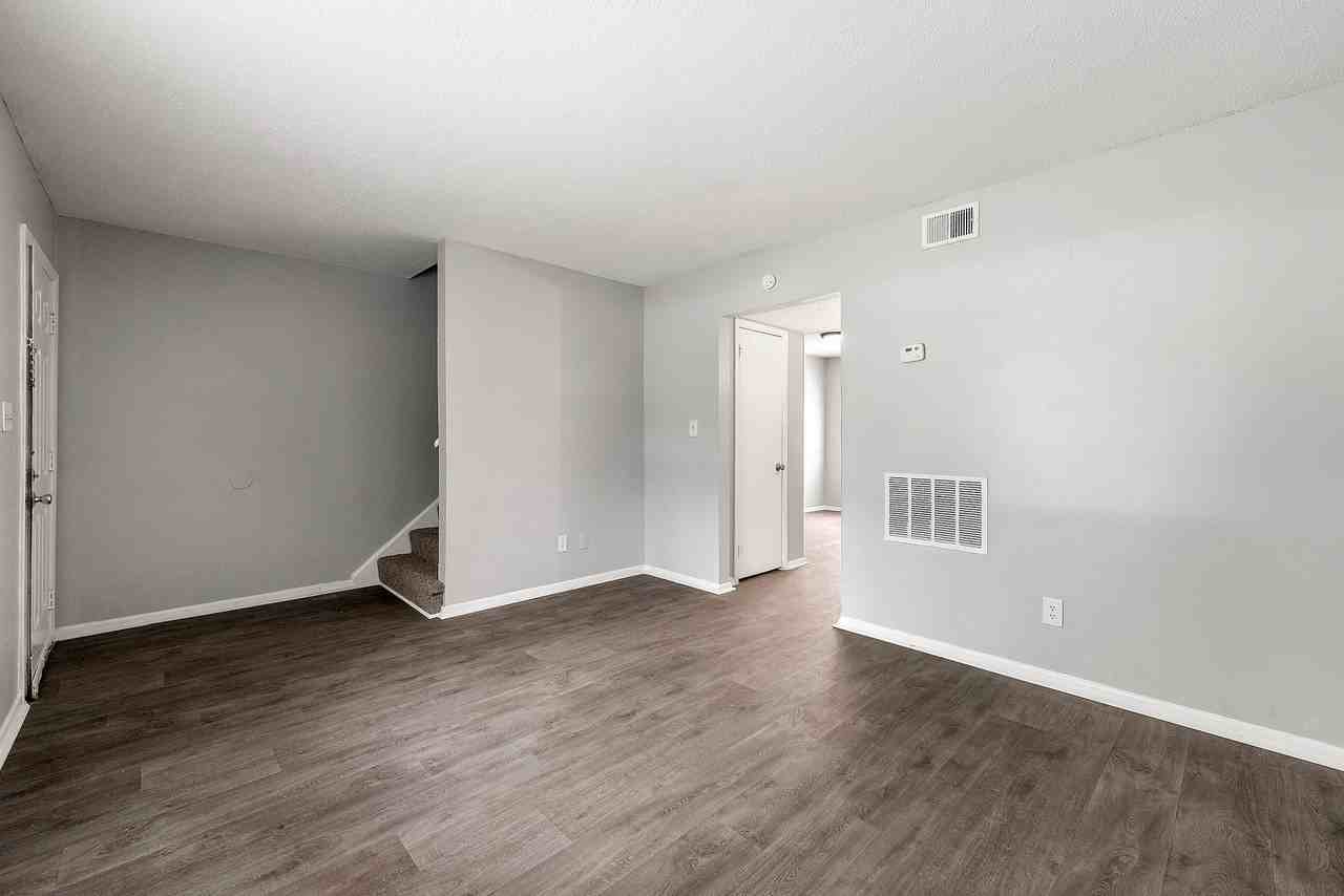 Northgate Townhomes - Photo 4 of 43