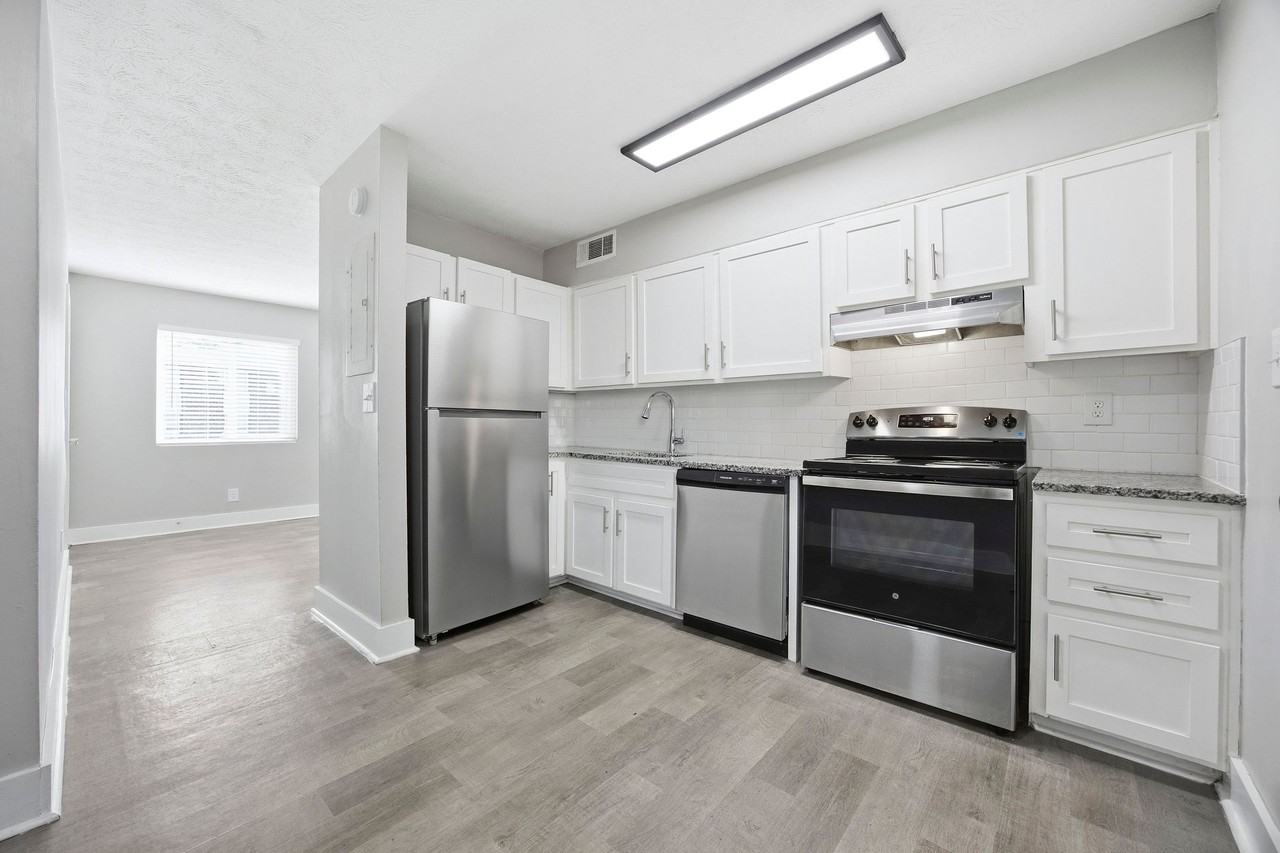 Ridgewood Apartments - Photo 7 of 48
