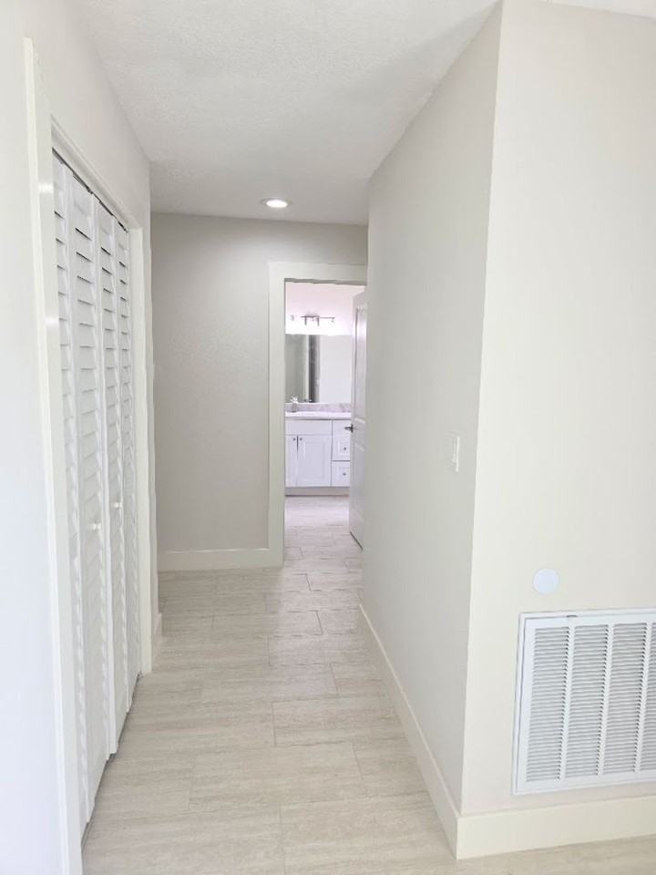 1307 N Seagull Pt - Photo 5 of 28