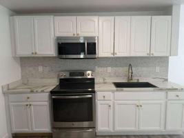 featured image of 2620 Ne 7th Ter