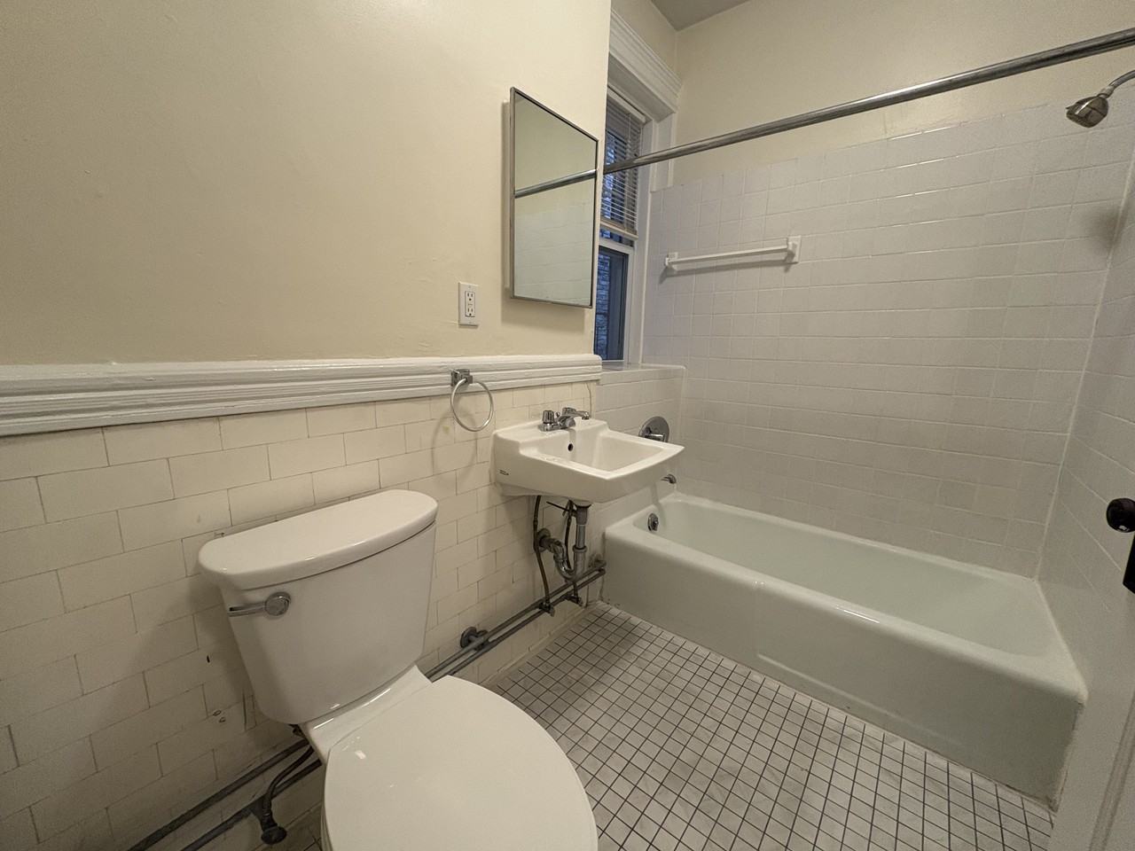 27 Park Drive #7 - Photo 5 of 15