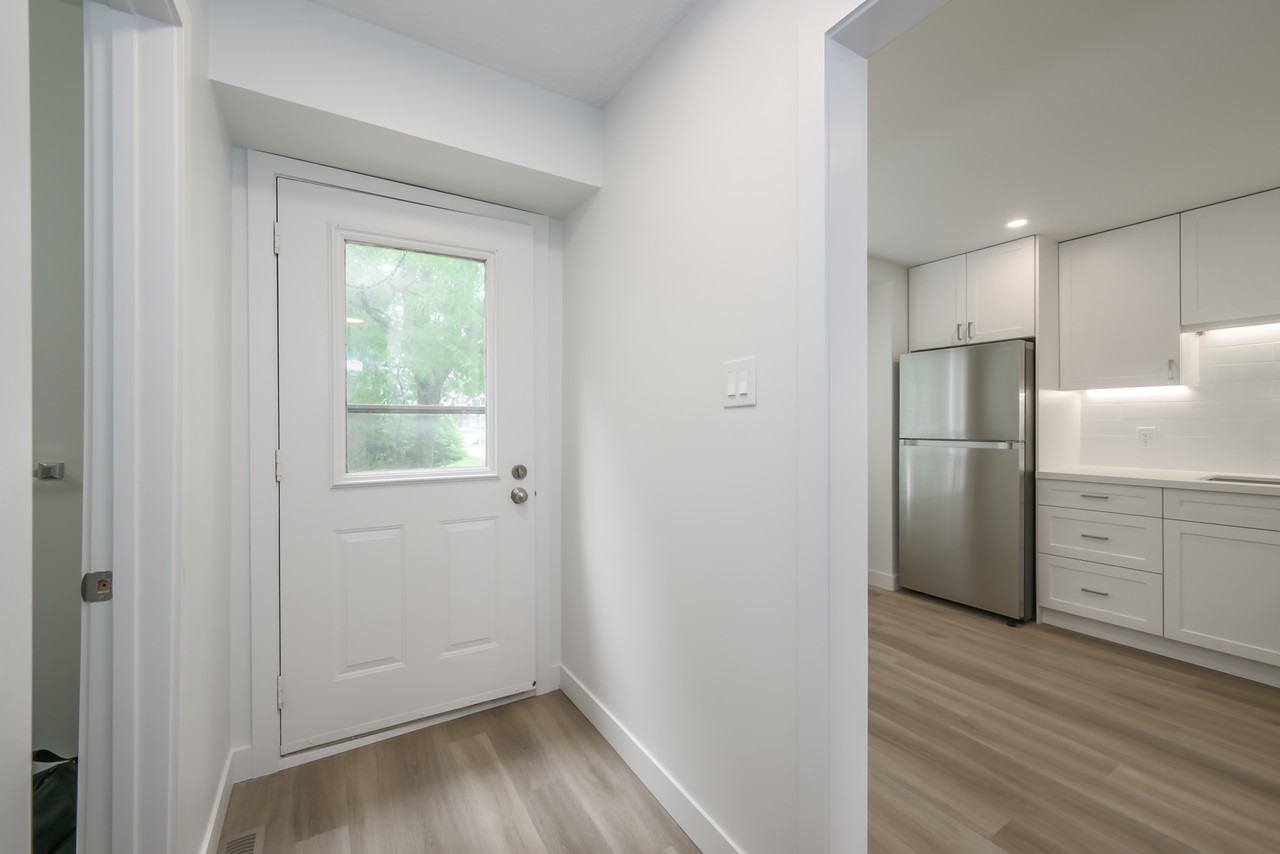 550 Second Street #33 - Photo 2 of 21