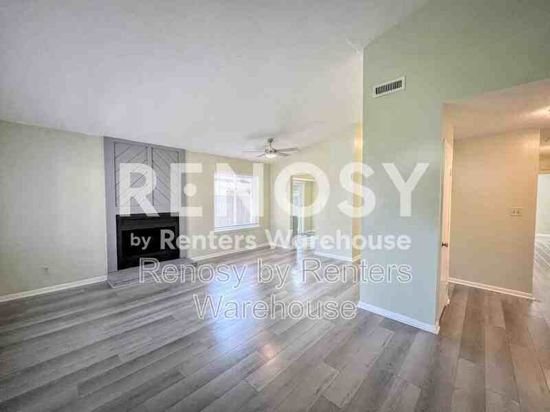 5705 Earnhardt St - Photo 6 of 29