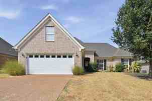 featured image of 2700 Cherry Tree Dr