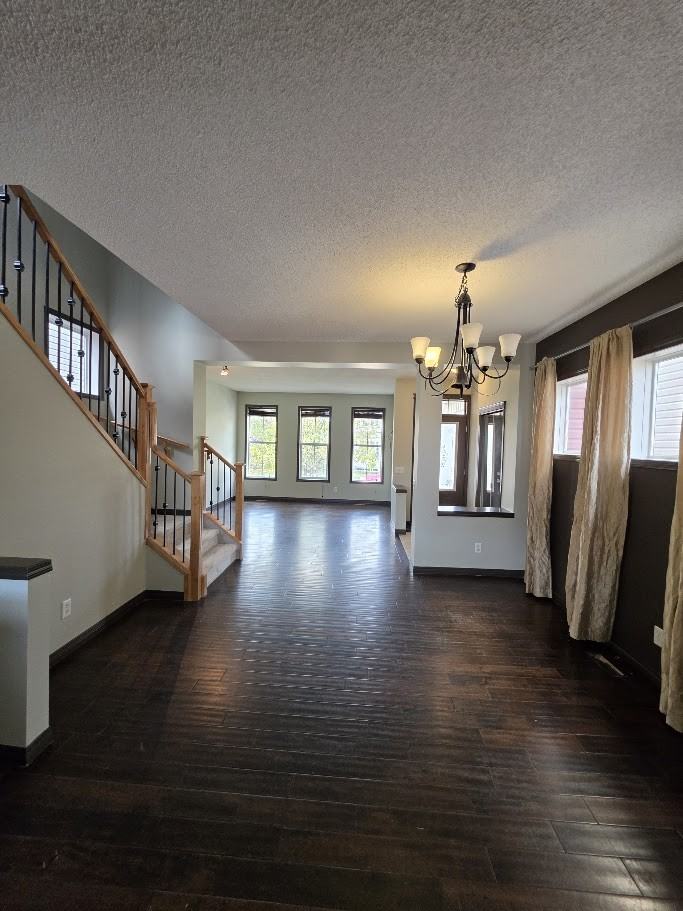 35 Auburn Bay Manor Se - Photo 2 of 30