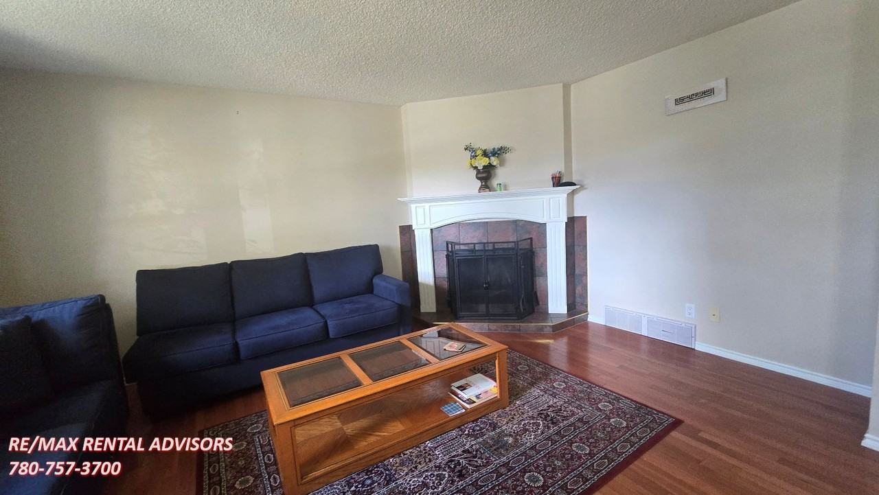 14119 23 St Nw - Photo 7 of 28