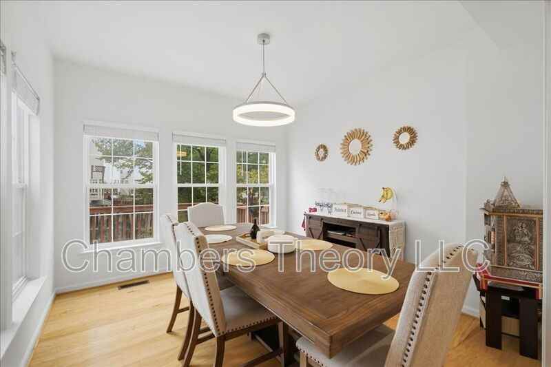 13510 Avonmore Dr - Photo 2 of 46