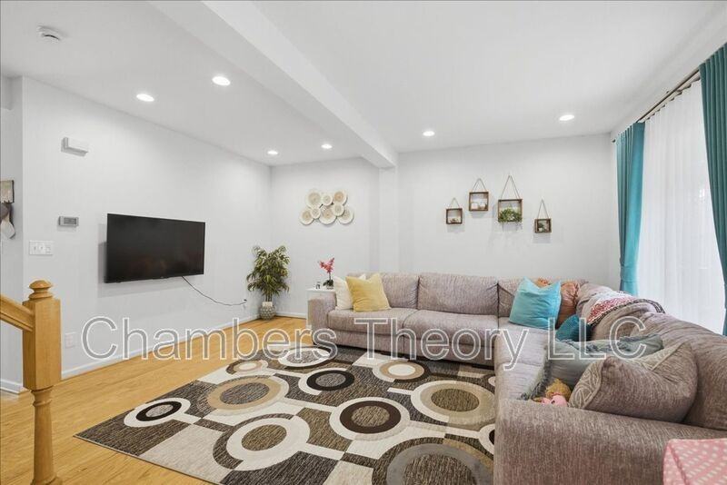13510 Avonmore Dr - Photo 5 of 46