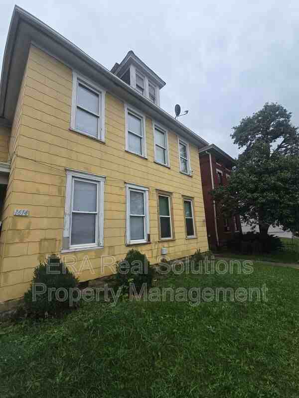 1614 S High St - Photo 2 of 19
