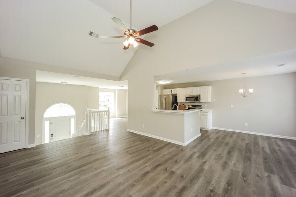 175 Brandon Ridge Ct - Photo 5 of 17