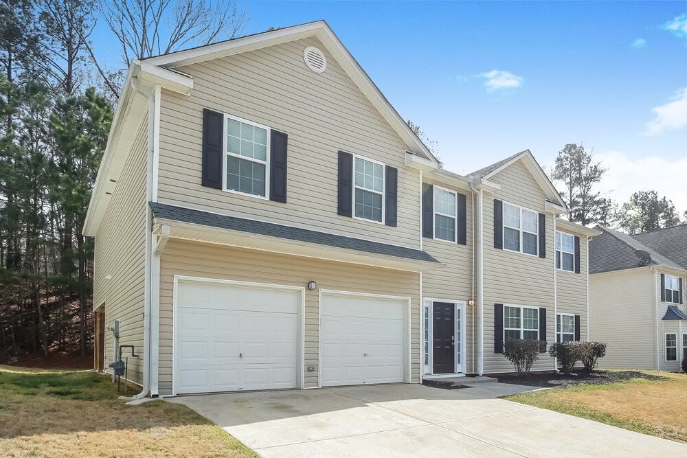 121 Holbrook Dr - Photo 4 of 17