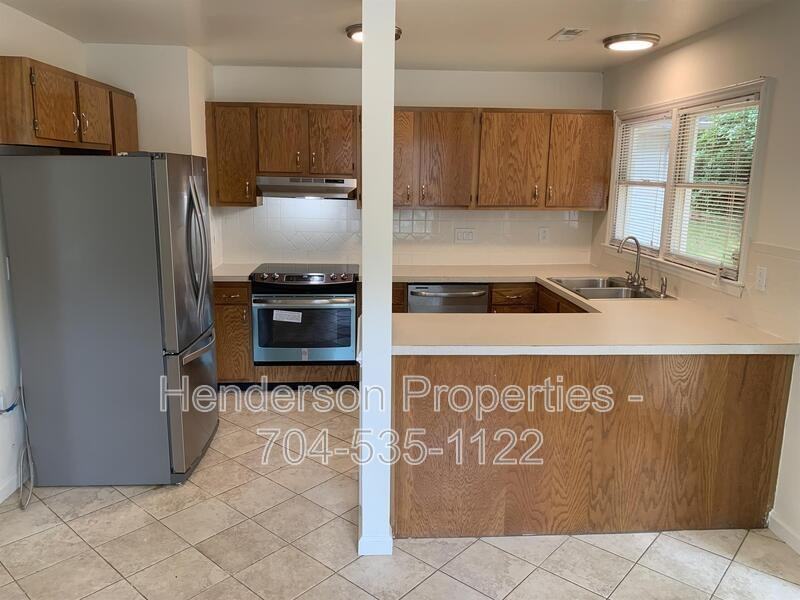 6516 Park South Dr - Photo 4 of 11