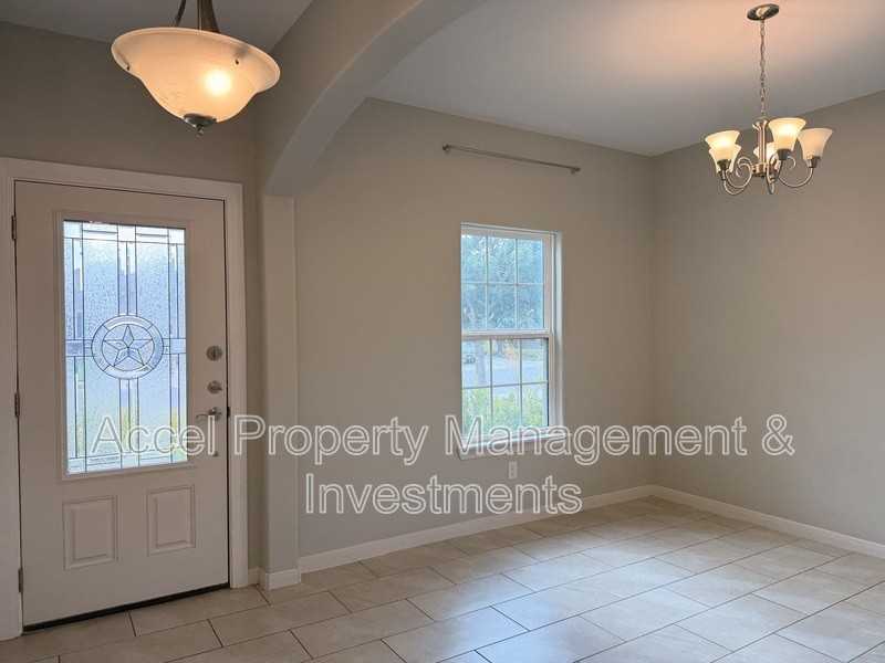 500 S Paseo Del Rey St - Photo 2 of 23