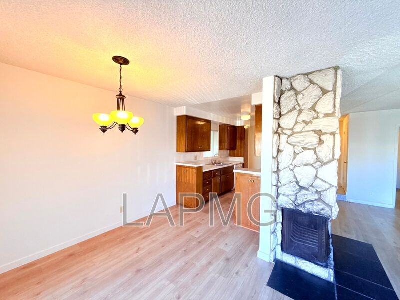 1275 Barry Ave #5 - Photo 2 of 27