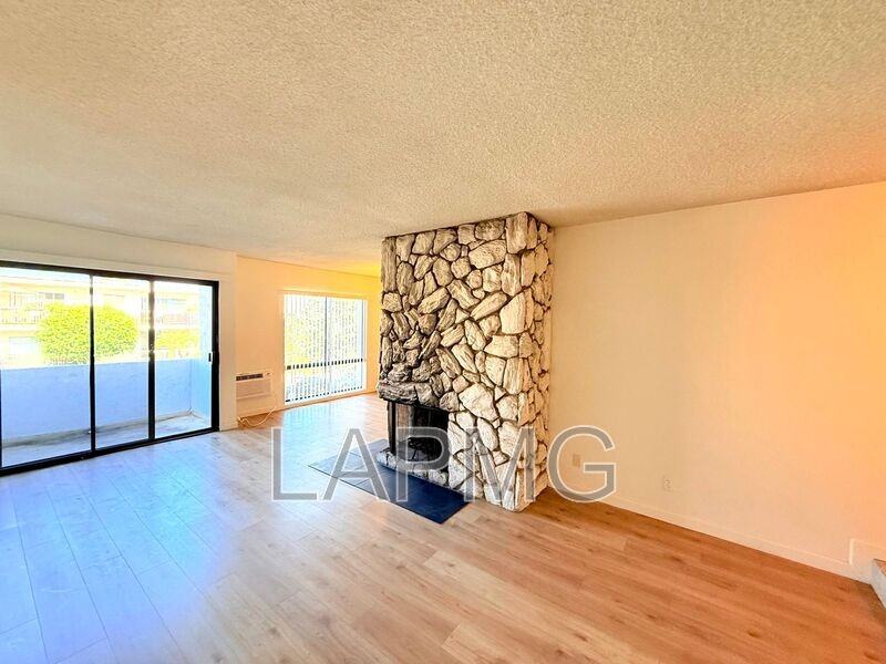 1275 Barry Ave #5 - Photo 6 of 27