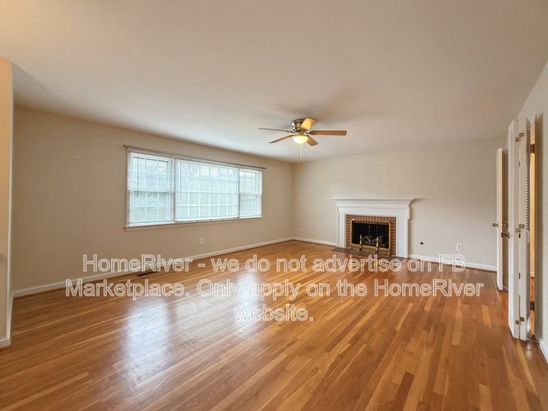 4203 Wilton Woods Ln - Photo 4 of 22