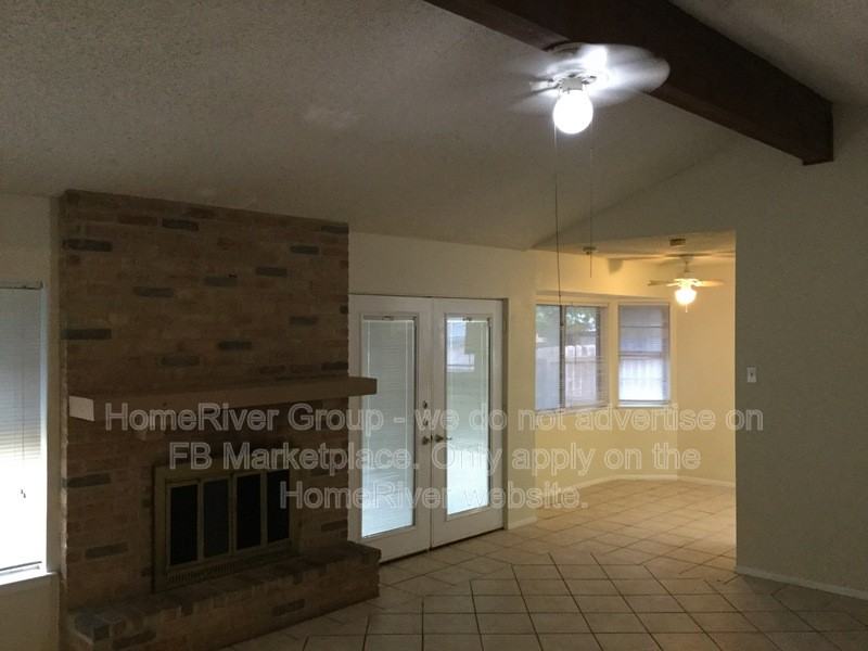 1051 Gallatin Dr - Photo 4 of 13
