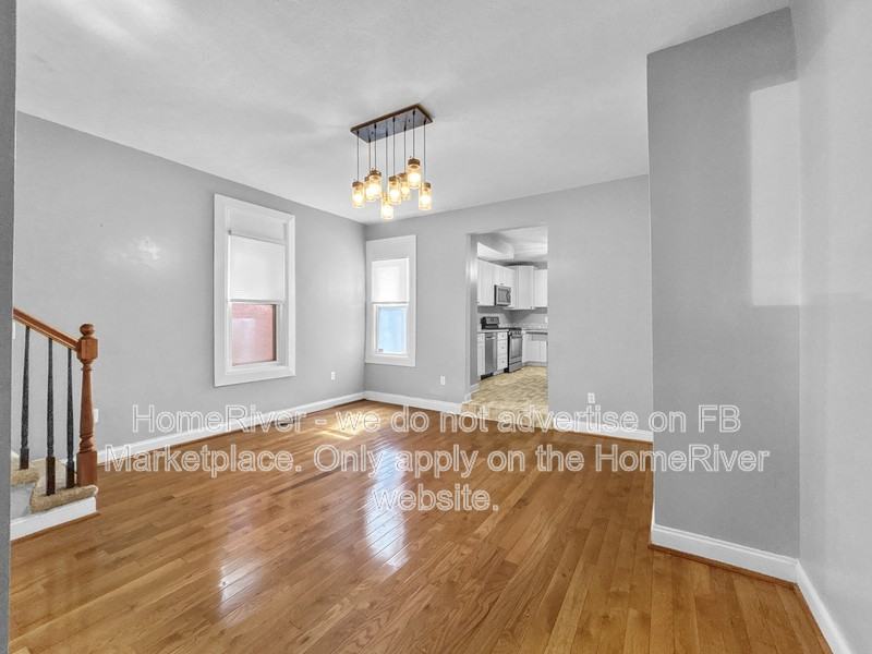 615 Tripoli St - Photo 5 of 18