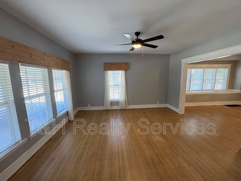 3061 N New Jersey St - Photo 6 of 25
