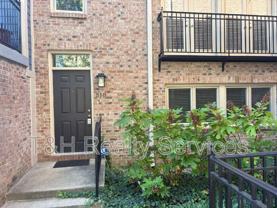 518 E Miami St - Photo 1 of 1