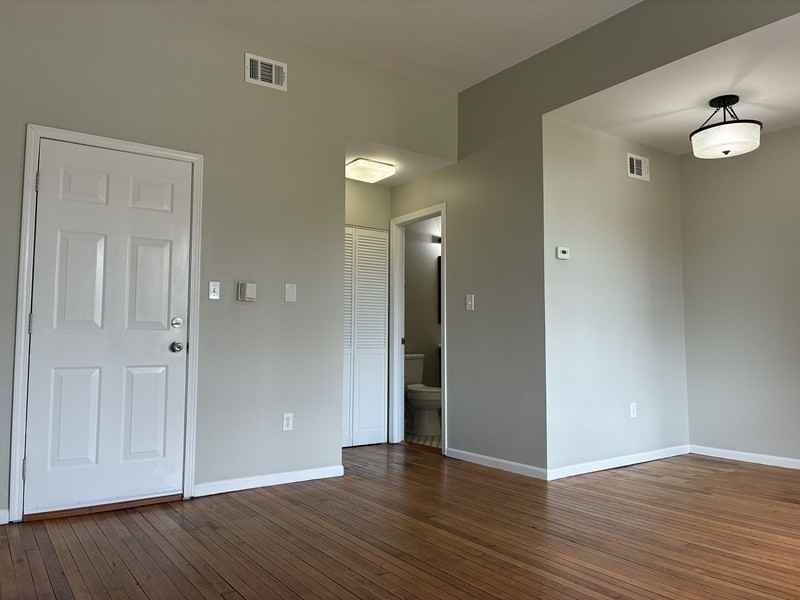 855 Goodfellow Blvd #A - Photo 5 of 37