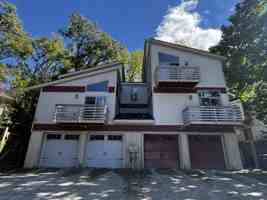 featured image of 1556 Jones Dr #A1